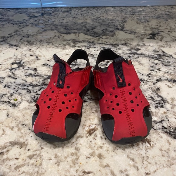 infant nike sandals size 6